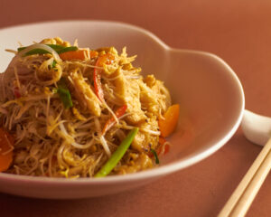 Singapore Noodle with Chicken(V/E)