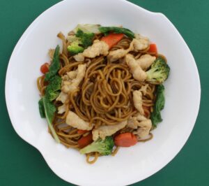 Chinese Chicken fried Noodle with vegetables(V/E)