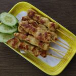 Chicken Satay with peanut sauce (N)