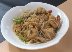 Phad Thai Noodle with Prawns and Tofu